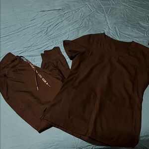 Med Couture Black V-Neck Women's Scrub Top and Jogger Pants